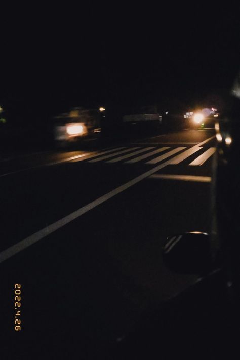 #aesthetic #busy #night #road #lane #wallpaper Busy Road Aesthetic, Road Aesthetic, Night Road, Busy Road, Film Photos, Film Photo, Drama, Road, Film