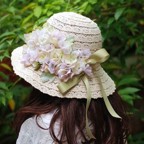 Hat Silk, Hat For Summer, Hat With Flowers, Hat Diy, Romantic Fashion, Pretty Hats, Victorian Hats, Flower Hat, Flowers Aesthetic