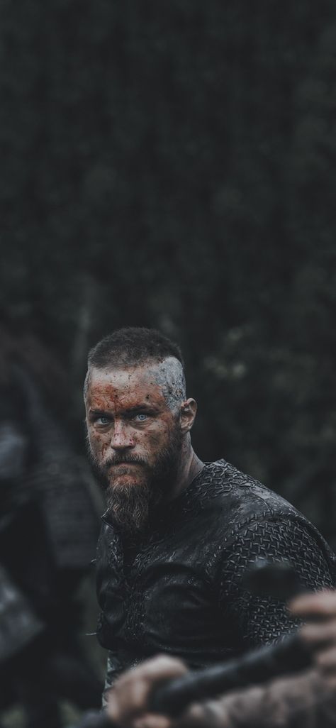 King Ragnar Lothbrok, Viking Wallpaper, Ragnar Lothbrok Vikings, King Ragnar, Dark Black Wallpaper, Vikings Ragnar, Old Norse, Black Wallpaper Iphone, Ragnar Lothbrok