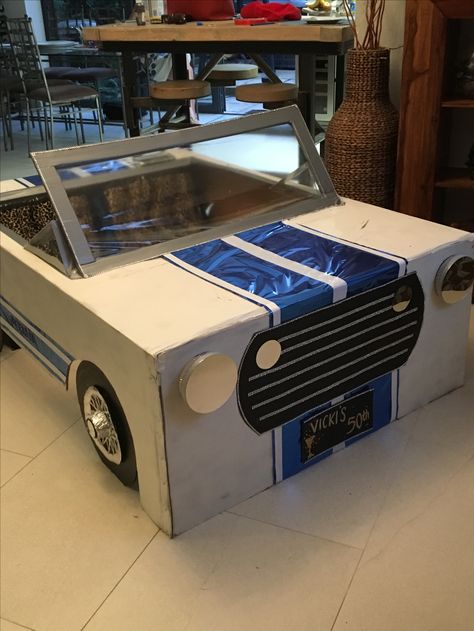 Making A Car Out Of Cardboard, Cardboard Box Cars, Team Beach Movie, Diy Soap Carving, Vintage Car Party, Big Cardboard Boxes, Cardboard Box Car, Diy Jeep, Cardboard Crafts Kids