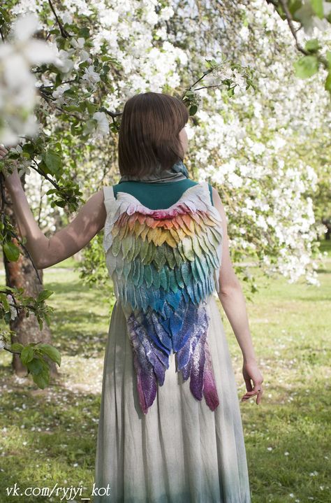 We Felted A Backpack That Gives You Wings Angel Wings Backpack, Wings Backpack, Magic Wings, Felted Bags, Felt Angel, Beautiful Backpacks, Orange Backpacks, Backpack Pattern, Toy Art