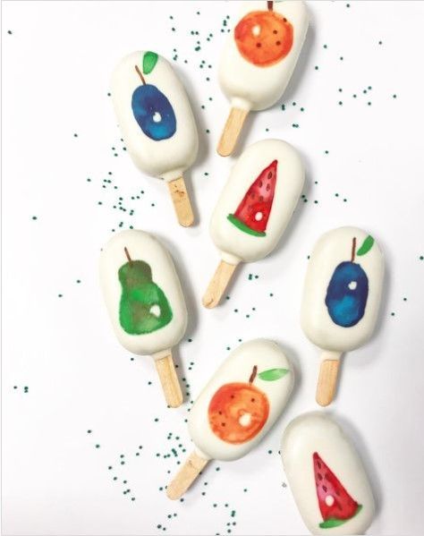 Hungry Caterpillar Treats, The Very Hungry Caterpillar Cake, Hungry Caterpillar Cake, Caterpillar Cake, Caterpillar Party, Hungry Caterpillar Party, Hungry Caterpillar Birthday, Themed Desserts, Simple Birthday Cake