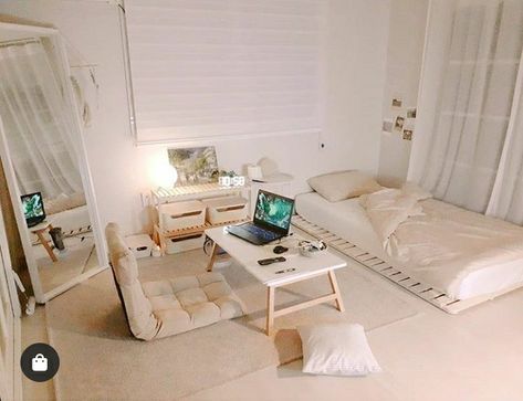 Cozy Small Bedrooms, No Bed, Small Room Design Bedroom, Study Room Decor, Small Bedroom Decor, Small Room Design, Redecorate Bedroom, Minimalist Room, Room Design Bedroom