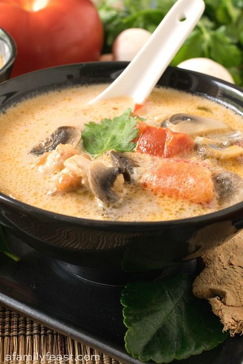 This Thai Coconut Chicken Soup (also known as Tom Kha Gai) is a classic Thai soup with a delicious and distinctive flavor. Don’t be intimidated to make this soup at home – it’s quite easy! Ebv Diet, Coconut Chicken Soup, Thai Chicken Recipes, Thai Coconut Chicken Soup, Thai Coconut Chicken, Tom Kha Gai, White Button Mushrooms, Tom Kha, Thai Soup