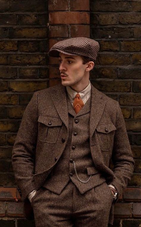 Vintage Groom Suit, Newsboy Hat Outfit, Harris Tweed Jacket, Brown Suit, Baker Boy Cap, Tweed Trousers, Coat Outfit, Wide Brim Fedora, Vintage Suits