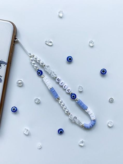 Beaded Phone Charms Blue, How To Make Phone Accessories Beads, Bracelet Color Ideas Beads, Blue Phone Charm Ideas, Phone Charm Beads Ideas, Beads Shop Name Ideas, Crystal Phone Strap, Phone Charms Aesthetic Blue, Crystal Phone Charm