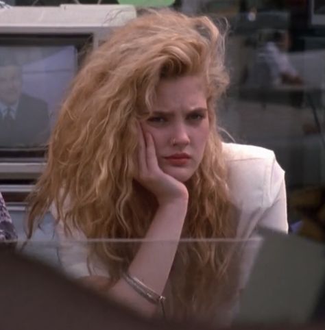 Young Drew Barrymore, Poison Ivy 1992, Drew Barrymore, Female Human, Blonde Women, Poison Ivy, Dream Rooms, Hair Inspo, Ivy