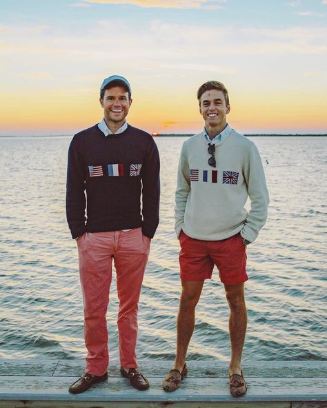 Should you see a pair of these in the wild, use our guide to tell what sort of party you’re about to encounter. Preppy Outfits Men, Prep Outfits, Preppy Man, Nantucket Red, Kiel James Patrick, Preppy Boys, Preppy Mens Fashion, Preppy Men, Ivy League Style