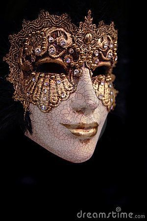 Golden venice mask with black background Madi Gras, Beautiful Masks, Venice Mask, Venetian Carnival Masks, Carnival Of Venice, Venice Carnival, Venetian Masquerade, Mask Masquerade, Masquerade Masks