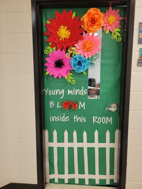 Garden Theme Class Decoration, Floral Classroom Door Ideas, Bulletin Board Garden Theme, Flower Garden Classroom Door, Flower Classroom Door Ideas, Classroom Theme Garden, Imagination Blooms Here Classroom, Garden Theme Door Decoration, Classroom Door Flowers