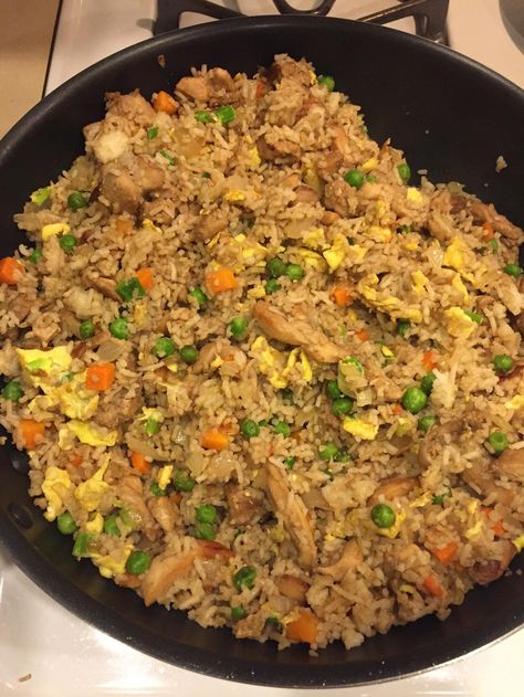 Chicken Fried Rice for Dinner Tonight Homemade Chicken Fried Rice, Rice For Dinner, Homemade Fried Rice, Soul Food Dinner, Healthy Food Dishes, Food Therapy, Chicken Fried Rice, Chicken Fried, Happy Foods