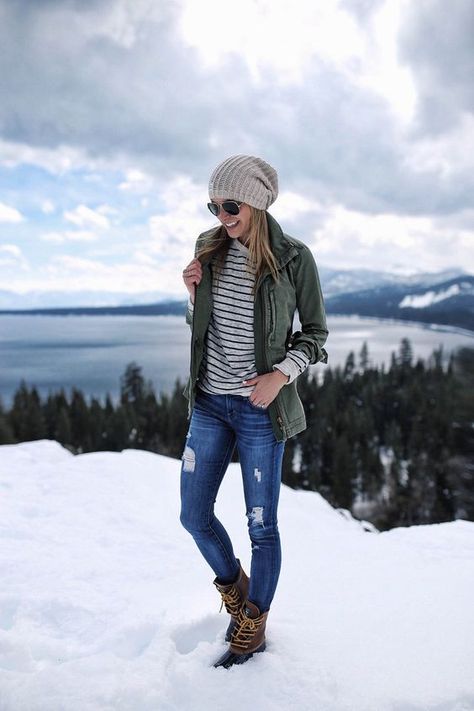 Lake Tahoe By Styled Snapshots Lake Tahoe Winter Outfits, Winter Camping Outfits, Casual Winter Outfits For Women, Lake Tahoe Winter, Tahoe Winter, Winter Vacation Outfits, Camping Outfits For Women, Winter Outfits For Women, Winter Vacations