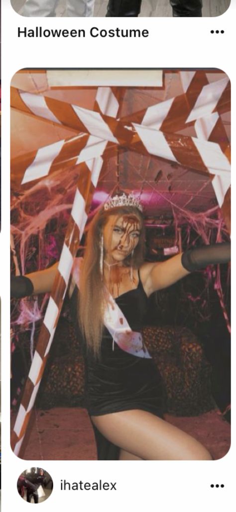 Dead Prom Queen Costume, Carrie Prom Queen, Carrie Costume Halloween, Dead Prom Queen, Scary Girl Costumes, Carrie Prom, Prom Queen Costume, Carrie Costume, Carrie Halloween Costume