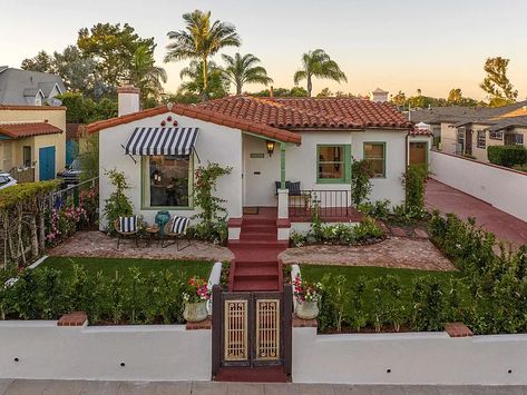 Vintage Tile Bathroom, Ge Cafe Appliances, Vintage Light Fixtures, Vintage California, Cozy Fireplace, Spanish Colonial, Tap Room, Lush Garden, Spanish Style