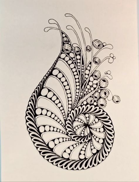 Zen Tangle Animals, Modele Zentangle, Tangled Painting, Spiral Drawing, Gel Pen Art, Doodle Art Flowers, Zen Doodle Patterns, Easy Mandala Drawing, Zentangle Artwork