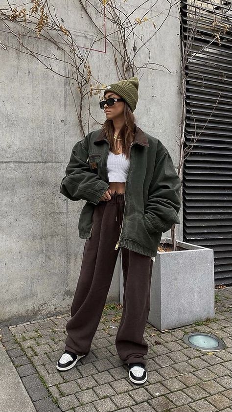 Minimalist Winter Outfit, Wardrobe Icons, Dunk Outfit, Colors Hair, Diy Vetement, Copenhagen Fashion, Chill Fits, Fits Inspo, Looks Street Style