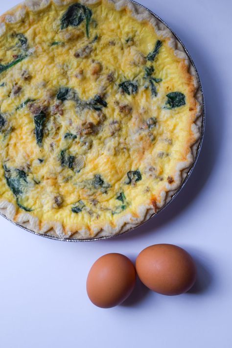 Sausage, Spinach, and Gouda Quiche | The Regular Folks Sausage Recipes Breakfast, Gouda Quiche, Gouda Cheese Recipes, Easy Sausage Recipes, Eggplant Recipes Easy, Sausage Spinach, Quiche Recipes Easy, Breakfast For A Crowd, Spinach Quiche