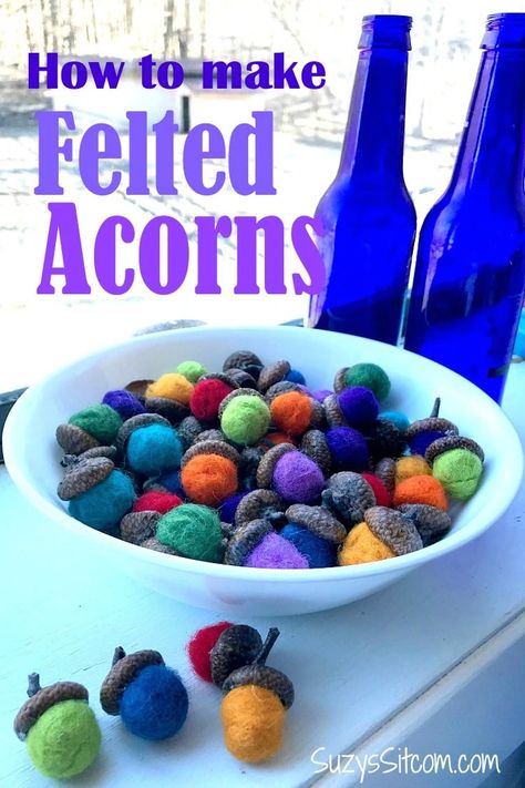 Create colorful home decor using wool roving and acorn caps with this easy felted wool craft. This beautiful nature craft is fun to make and add a great touch to your fall home decor or anytime of the year. Learn how to make DIY felted acorns in this simple tutorial! #kenarry #ideasforthehome Felted Wool Acorns, Friendsgiving Ideas, Acorn Caps, Felted Acorns, Craft Projects For Adults, Acorn Crafts, Nature Craft, Burlap Decor, Colorful Home Decor