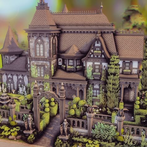 Sims Victorian House Layout, Sims 4 Witch Mansion, Sims 4 Staircase Ideas, Sims 4 House With Basement, Sims 4 Gothic Bedroom, Sims 4 Houses 64x64, Sims 4 Tudor House, Sims 4 Art Gallery, Sims 4 Spellcaster House