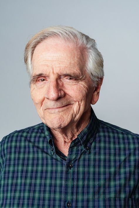 Portrait of a happy senior man | premium image by rawpixel.com / McKinsey Man With White Hair, Man Smile, Age Photography, Photo Men, Old Man Portrait, Hair In The Wind, Smiling Man, Face Wrinkles, Children Images