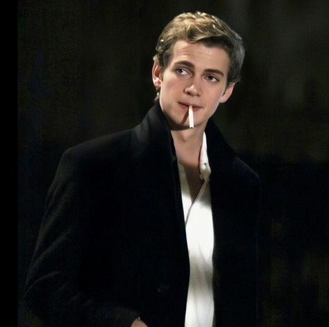 Hayden Christensen 90s, 6 Feet Under, Celebrity Icons, Forever Mine, Star Wars Anakin, Aaron Warner, Girl Dinner, Pretty When You Cry, Hayden Christensen