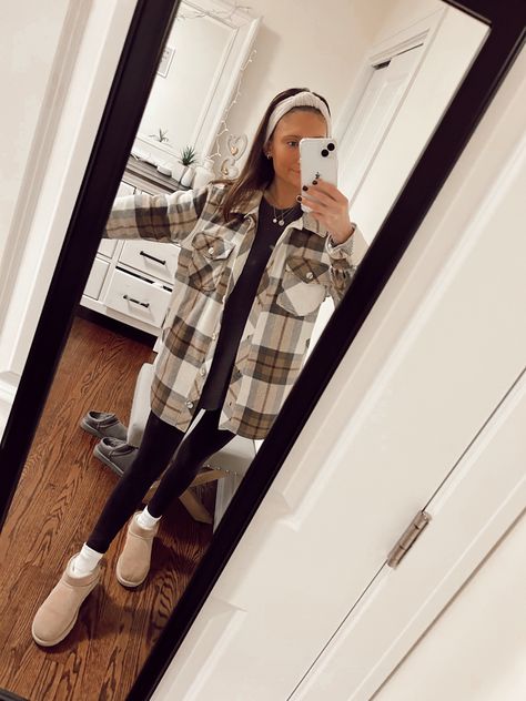 Loving this cute & comfy Nordstrom Flannel for work ♡ #fashion #aesthetic #teacher #sped #kindergarten #comfort #casual #cuteoutfit #teacherootd #teacherstyle #teacherlife #flannel #ootd #cozy #school #firstyearteacher #uggs #lululemon #nordstrom #targetstyle Teacher Ugg Outfits, Macys Outfits, Aesthetic Teacher, Ugg Outfits, Ugh Boots, Teacher Ootd, Teacher Fits, Flannel Friday, Sped Teacher