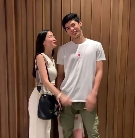 Cj Casino And Alliana Dolina Icons, Cj Casino, Aliana Dolina, Couple Profile Pictures, Football Bf, Aesthetic Couple Pics, Cj Cansino, Bff Couple, Rpw Port Girl