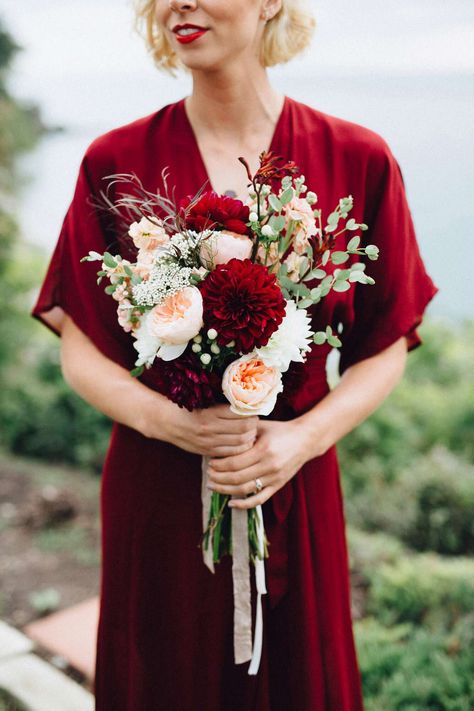 Wedding Flower Arrangements Fall, Dahlia Wedding Bouquets, Prom Flowers Bouquet, Garden Rose Bouquet, Flowers To Go, Prom Bouquet, Burgundy Dahlia, Dahlias Wedding, Flower Prom Dress