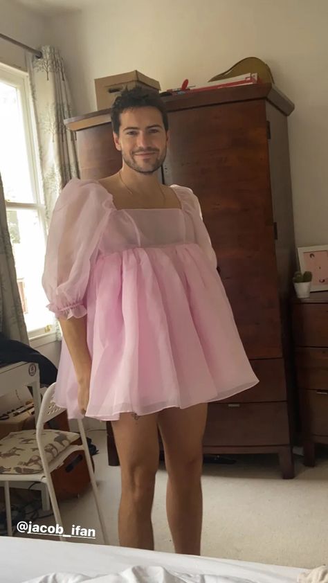 Feminine Looking Men, Buff Men In Dresses, Cross Dress Men, Men In A Dress, Man Wearing Dress, Ponytail Hairstyles For Graduation, Jacob Ifan, Guy In Dress, Pastel Femboy Outfit