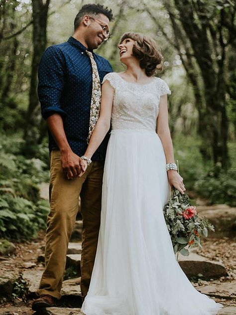 Western Groom Attire, Groom Attire Rustic, Cowboy Wedding Attire, Western Groom, Casual Groom Outfit, Casual Groom, Casual Groom Attire, Mens Casual Wedding Attire, Groomsmen Fashion