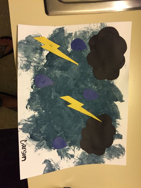 Thunderstorm Preschool Activities, Weather Theme Crafts Preschool, Clouds Craft Preschool Art Projects, Thunderstorm Craft Preschool, Stormy Weather Craft, In The Sky Preschool Activities, Weather Art For Preschoolers, Weather Crafts For Toddlers Art Projects, Weather Art Kindergarten