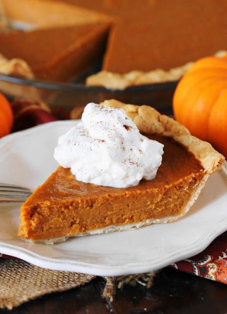 Fall Pies Recipes, Haupia Pie, Sweet Potato Pumpkin, Bourbon Whipped Cream, Pumpkin Pie From Scratch, Pumpkin Cream Pie, Pumpkin Pie Protein, Thanksgiving Pie Recipes, No Bake Pumpkin Pie