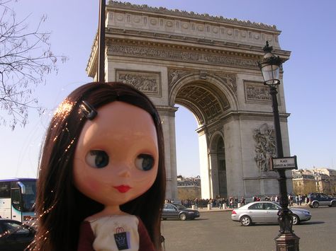 Arc de Triomphe - Paris - April 2007 Paris April, Modest Mouse, Tunnel Of Love, Cinema Art, Doll Furniture Diy, Lady Bird, Custom Blythe, Girls World, Doll Parts