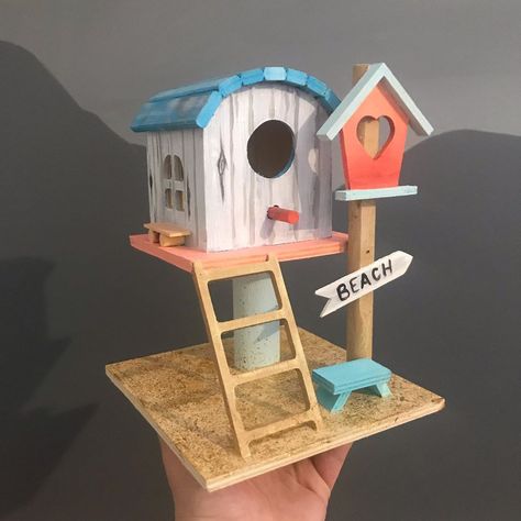 Lighthouse Birdhouse, Birdhouse Designs, Bird Houses Painted, Hand Building, Local Art, Crafts Projects, Arts And Crafts Projects, Birdhouse, Bird Houses