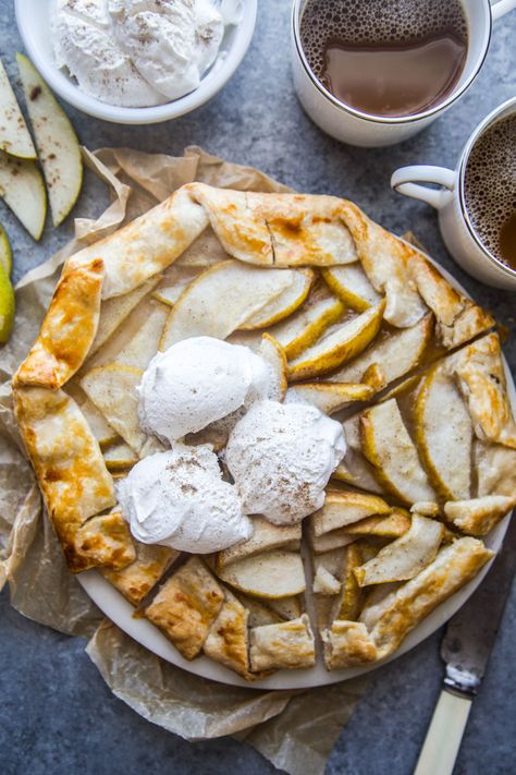 Pear Cardamom Pie, Pear Cardamom, Pear Galette, Cardamom Spice, Baking Lessons, No Egg Desserts, Pear Dessert, Pie Crust Dough, Cookie Crisp