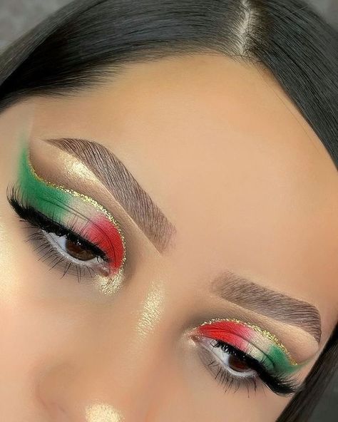 Mexican Makeup Eyeshadow, Cinco De Mayo Eye Makeup Ideas, Mexican Flag Eyeshadow, Mexican Independence Day Makeup Ideas, Cinco De Mayo Eyeshadow Ideas, Mexico Independence Day Makeup, Mexico Eyeshadow Look, Mexican Flag Makeup Look, Mexican Independence Day Makeup