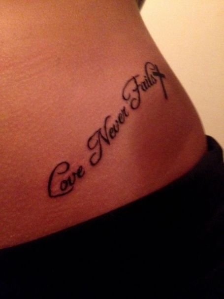 20 Hip Tattoos You Are Going To Love - Society19 Love Never Fails Tattoo, Feather Hip Tattoos, Small Hip Tattoo, Small Hip Tattoos, Meaningful Bible Verses, Tattoo Future, Hip Tattoos For Girls, Mandala Hip Tattoo, Tattoo Bible