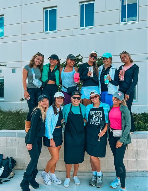 Moms Vs Dads Spirit Week, Soccer Moms Halloween Costume, Soccer Mom Dress Up Day Ideas, Homecoming Soccer Mom Outfit, Spirt Week 90s Day, Soccer Mom Inspo Spirit Week, Spirit Week Color Day Outfits, Favorite Artist Day Spirit Week, Dress Your Age Spirit Week