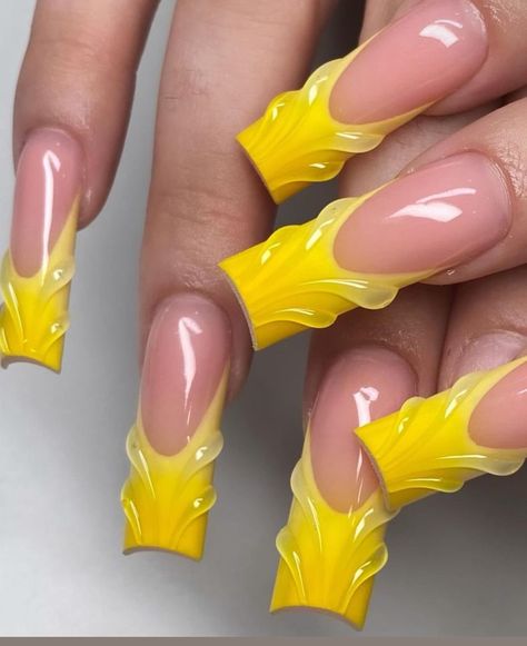 Dark Yellow Nails Design, Orange And Green Acrylic Nails, Dark Yellow Nails, Orange Green Nails, Vietnam Nails, Acrylic Nails Coffin Ombre, Ambre Nails, Bubble Nails, Bridal Nails Designs