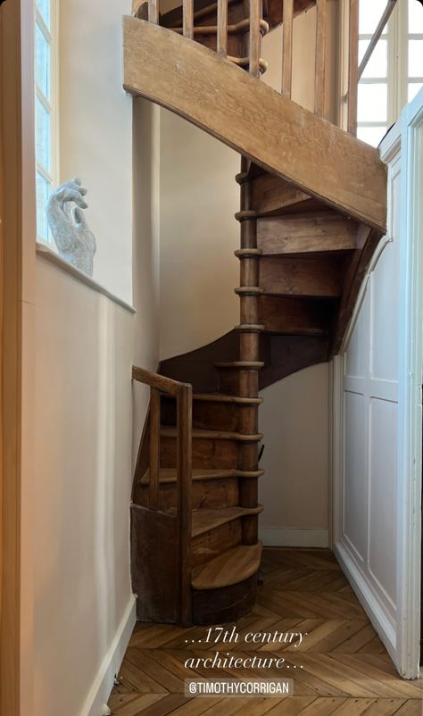 Spiral Attic Stairs, Home Library Spiral Staircase, Spiral Staircase Makeover, Staircase Nook, Tiny House Staircase, Wood Spiral Staircase, Wooden Spiral Staircase, Old Staircase, Loft Stairs