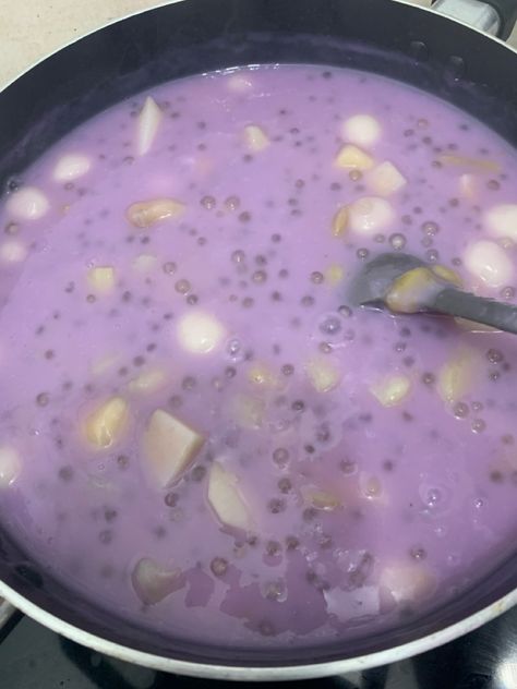 Ginataan bilo-bilo / Sampelot / halo-halo Bilo Bilo, Halo Halo, Chowder, Cheeseburger Chowder, Cheeseburger, Halo