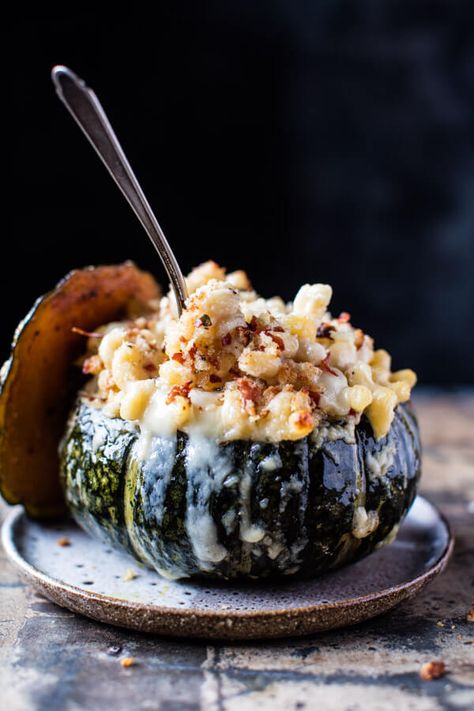 Baked Squash Mac and Cheese | halfbakedharvest.com @hbharvest Squash Mac And Cheese, Acorn Squash Recipes, Baked Squash, Half Baked, Half Baked Harvest, Acorn Squash, Squash Recipes, Winter Food, Mac And Cheese