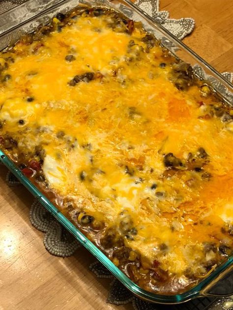 Onion Casserole, Chicken Enchilada Bake, Enchilada Bake, Weight Watchers Chicken, Chicken Enchilada Casserole, Chicken Enchilada Recipe, Enchilada Casserole, Chicken Enchilada, Enchilada Recipes