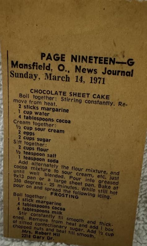 Vintage Recipes 1700s-1990s | Chocolate sheet cake  | Facebook Newspaper Recipes, Vintage Recipe Box, Cake Recipes Easy Homemade, Chocolate Sheet Cake, Ayurvedic Healing, Sheet Cake Recipes, Vintage Dessert, Cook Books, Vintage Cooking