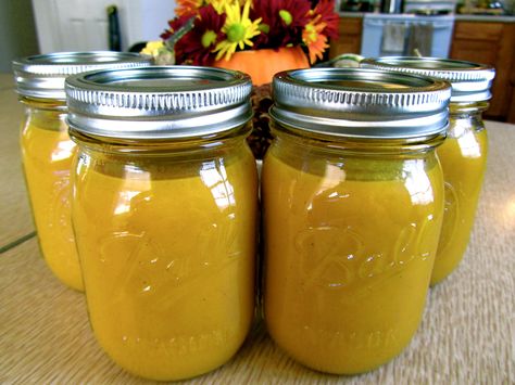 Canning Pumpkin, Coconut Curry Pumpkin Soup, Curry Pumpkin Soup, Pumpkin Curry Soup, Curry Pumpkin, Mason Jar Lunch, It's The Great Pumpkin, Pumpkin Squash, Curry Soup