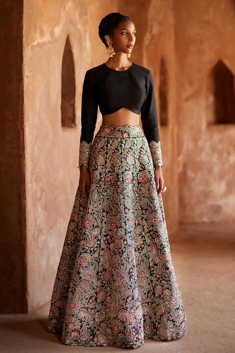 Buy Black Cape Organza And Raw Silk Embroidered Resham Round Artha Lehenga Set With For Women by Mrunalini Rao Online at Aza Fashions. Long Sleeve Indian Outfit, Mrunalini Rao Lehenga, Indian Outfits Simple, Mrunalini Rao, Silk Skirt Outfit, Indian Fits, Jacket Lehenga, Indian Wedding Bride, Simple Lehenga