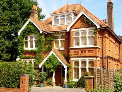 Edwardian Houses, Edwardian Homes, Edwardian Design, English Townhouse, Edwardian Architecture, British House, Orange Brick, Edwardian House, London Property