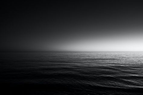 Scary Ocean, Desktop Wallpaper Macbook, Sea Illustration, Black And White Picture Wall, Aesthetic Space, Ocean Wallpaper, Water Photography, Aesthetic Desktop Wallpaper, Macbook Wallpaper