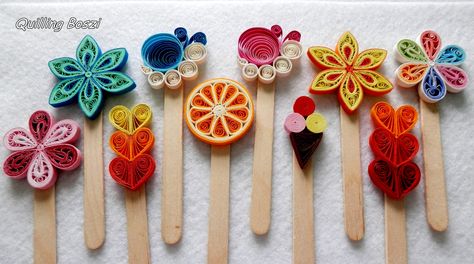 Quilling Bookmarks, Quilling Dolls, Diy Quilling Crafts, Quilling Flower Designs, Paper Quilling Earrings, Handmade Bookmarks Diy, Paper Quilling For Beginners, Paper Quilling Flowers, Paper Quilling Cards