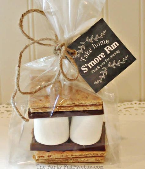 Teenage Party Games, Smores Wedding Favors, Smores Favors, Cowgirl Party Favors, Smores Party, Smores Kits, Chalkboard Tags, Boy Baby Shower Ideas, Wedding Favors Fall